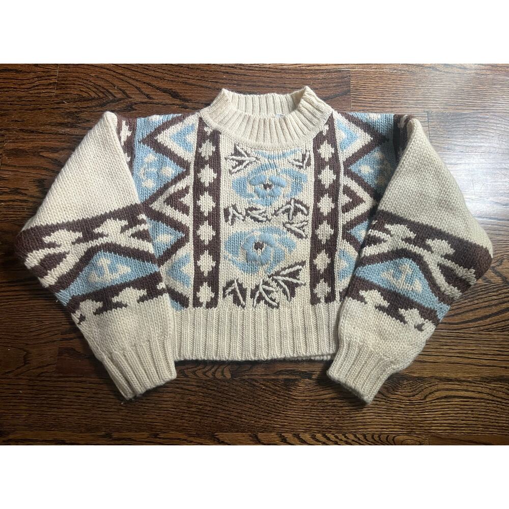 Espirit Sport VTG Wool Cropped Women Sz. M Floral Fair Isle Sweater